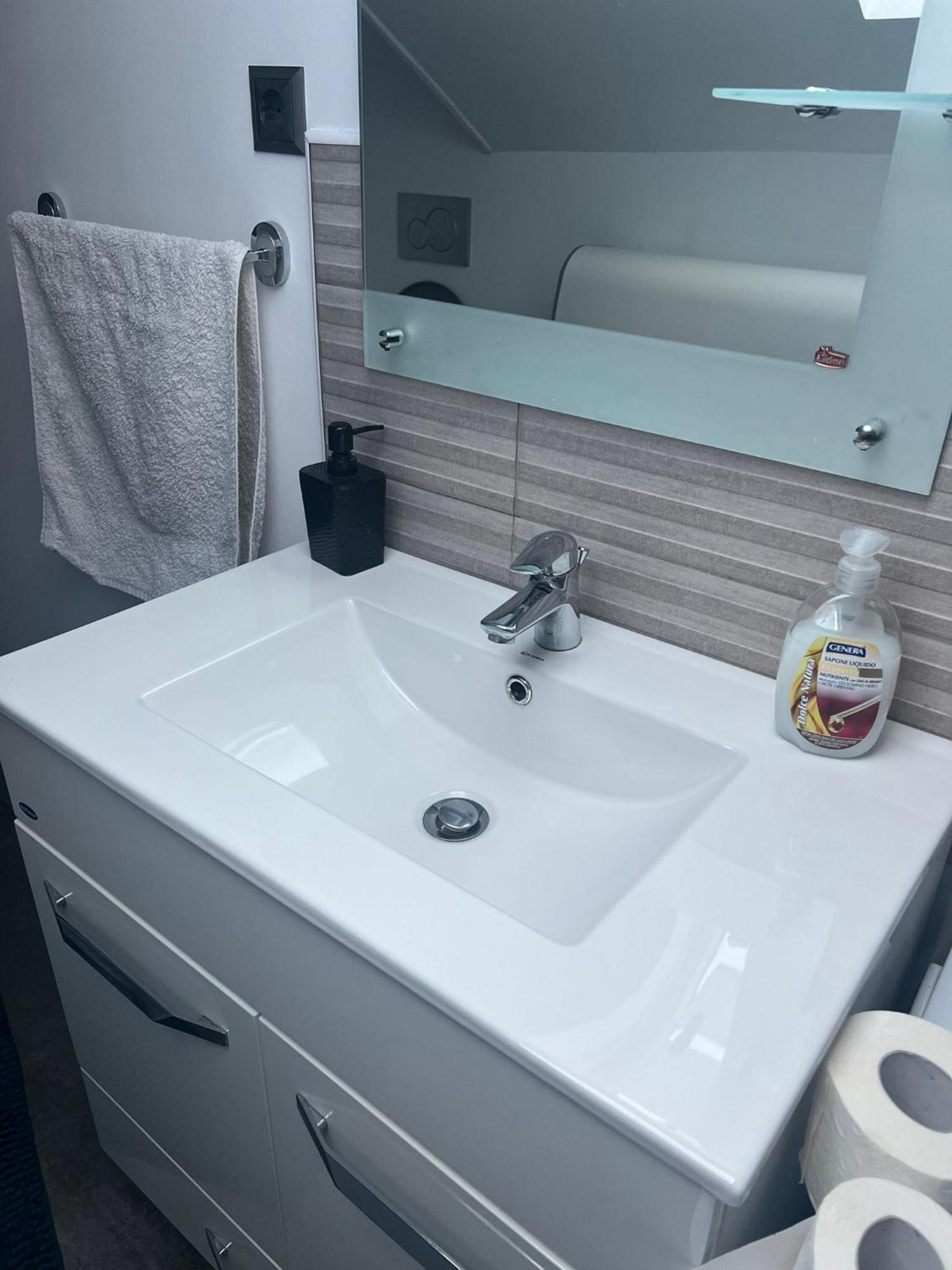 Apartament Mansarda Venus Ramnicu Valcea Luaran gambar